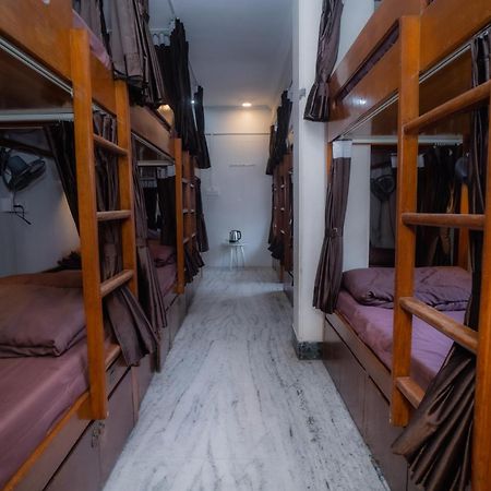 Pearl Courtyard Dormitory Varanasi Luaran gambar