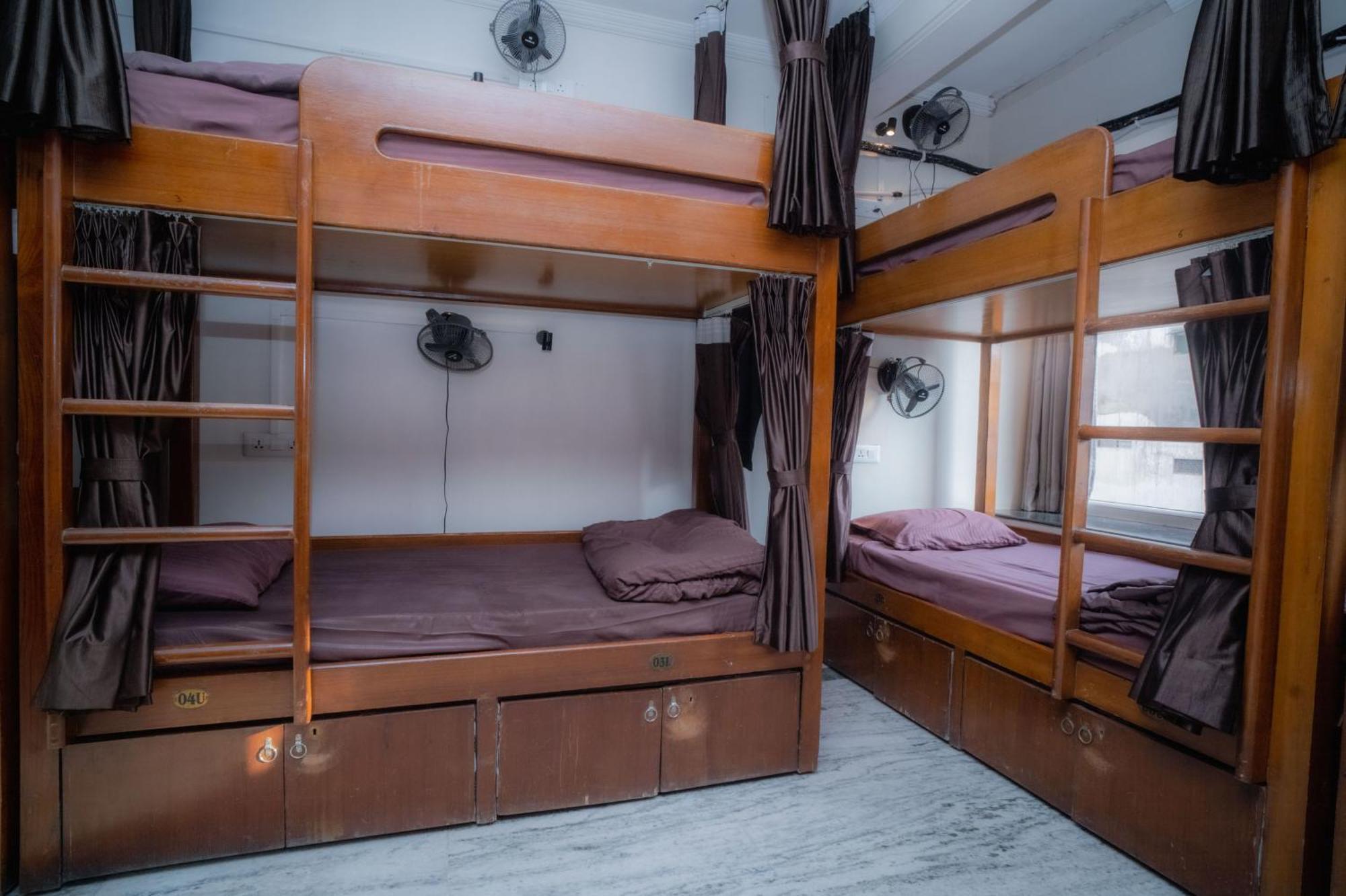 Pearl Courtyard Dormitory Varanasi Luaran gambar