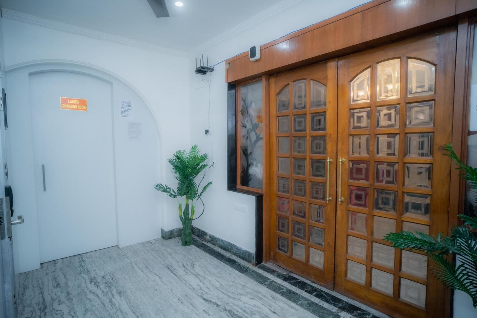 Pearl Courtyard Dormitory Varanasi Luaran gambar