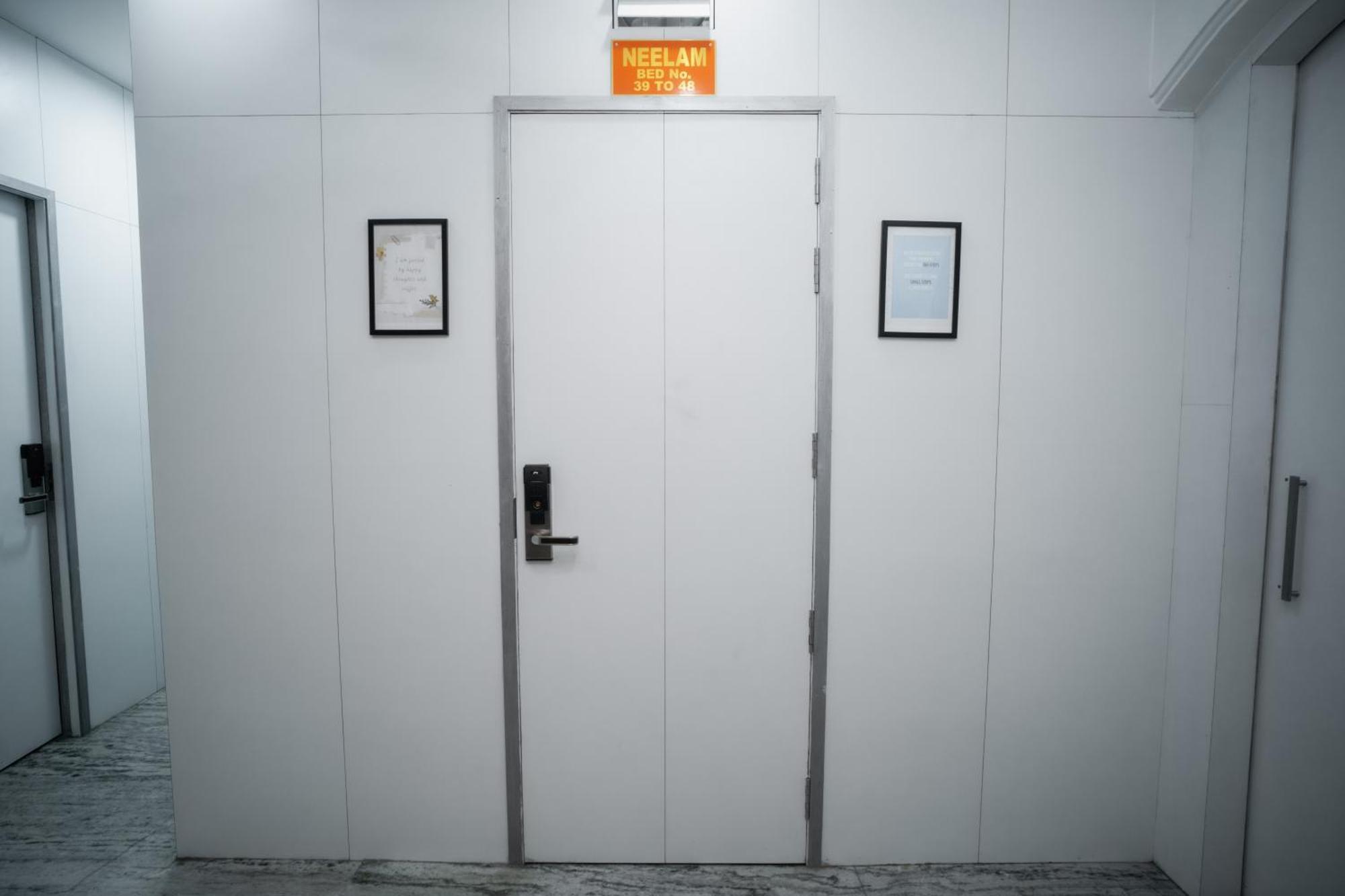 Pearl Courtyard Dormitory Varanasi Luaran gambar